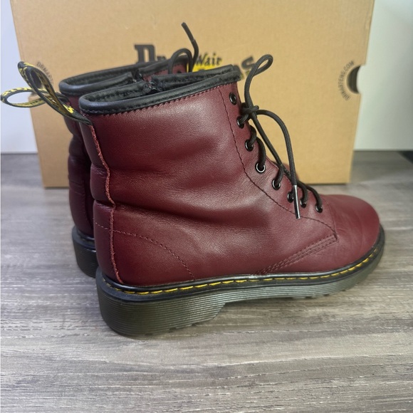 Dr. Martens 1460 J Cherry Leather Boots big kids 6/womens 6.5-7/EU37 - Picture 3 of 9